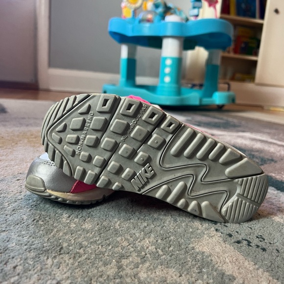 Nike Air Max 90 Ltr Little Kids Style: 724853-001 Size: 1Y Silver Pink - Picture 5 of 6